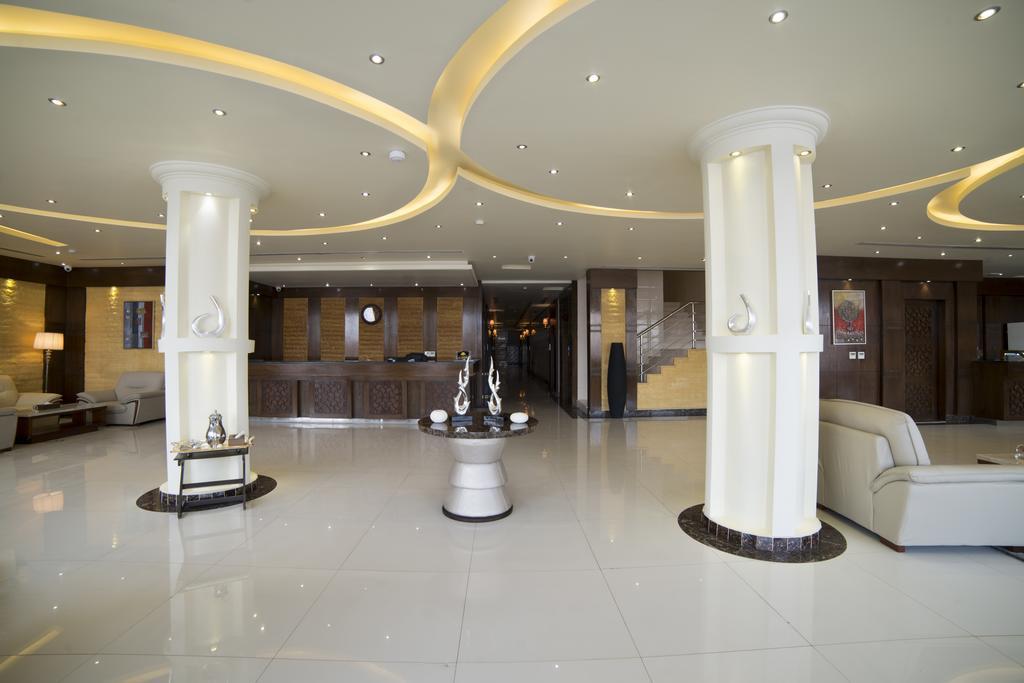 Kyan Al Yarmouk Suites Riadh Exterior foto